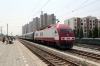 CR SS9-0149 stabled at Tongzhou Xi with a set of stock