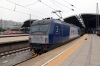 CR HXD3C-0944 waits departure from Beijing with K5223 0946 Beijing - Hengshui, with SS9-0177 stabled over the way