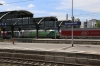 DB Cargo 185389 runs through Darmstadt Hbf with a freight