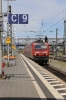 DB 143267 (T&T with 143xxx) at Darmstadt Hbf with an empty stock