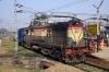 HWH WDM3A 16060 at Bakhtiyarpur Jct with 53043 1110 (04/03) Howrah - Rajgir passenger