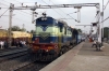 KJM WDM3A 18704 departs Anand Jn with 16587 0500 (P) Yesvantpur Jn - Bikaner Jn