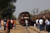 FL YDM4 6426 approaches Chomun Samod cautiously with 52084 0830 Loharu Jct - Jaipur Jct