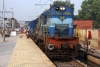 KTE WDM2 17752 at Kanpur Central with 15010 2040 (04/10) Jabalpur Jct - Lucknow Jct