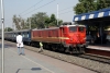 "Spazzy" fronted WAM4 21331 arrives at Durgapur with 13020 2155 (19/02) Kathgodam - Howrah