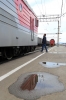 RZD TEM18DM-299 drops down at Severobaikalsk to remove EP1-223 from 075E 0457 (30/05) Neryungri Pas. - Moskva Kazanskaya